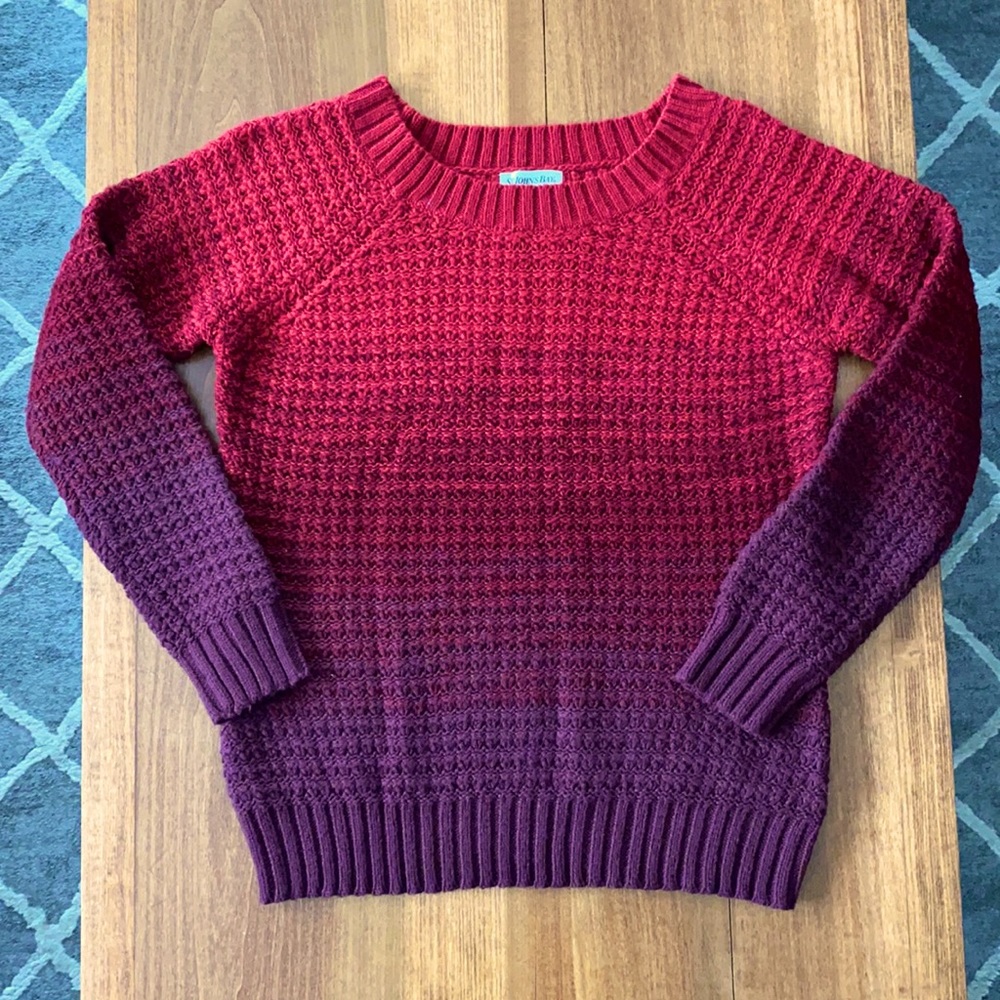 Ombré Knit Sweater Red to Burgundy Size PM